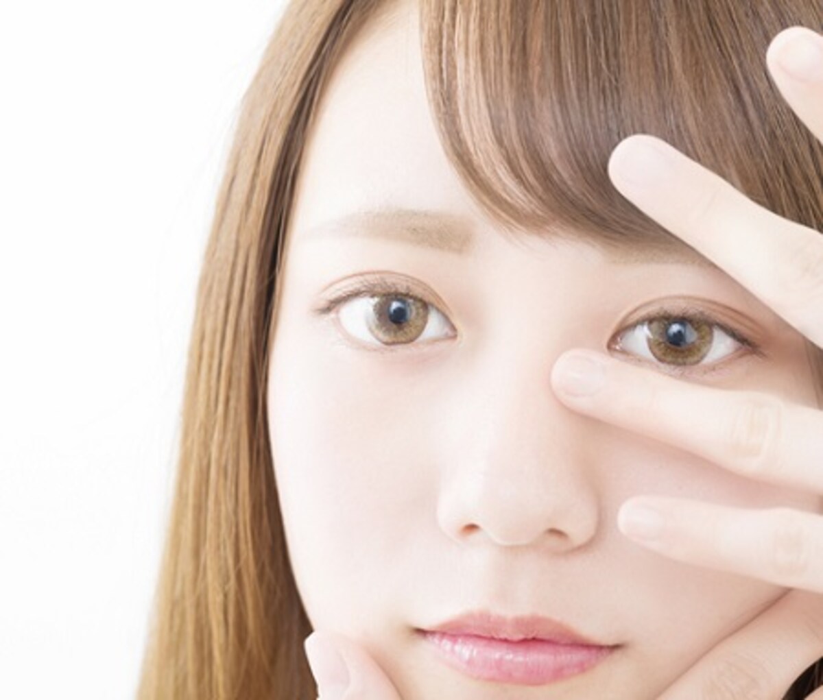 外出先でファンデーションの皮むけに気付いた時の応急処置って？