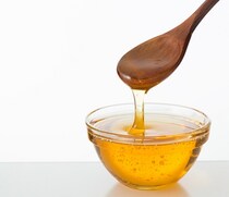 整腸作用がすごい！「はちみつ」で便秘が解消出来る秘密とは？