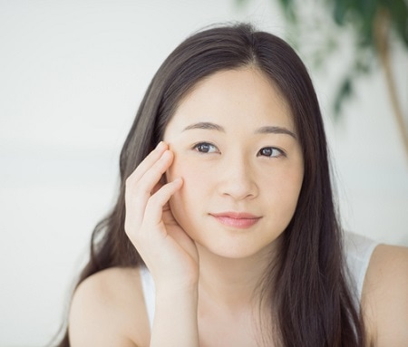 顔の粉ふきを外と中からしっかりケアして、しっとりもちもちに