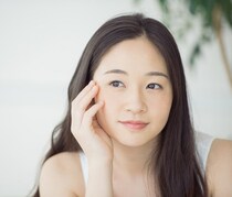 顔の粉ふきを外と中からしっかりケアして、しっとりもちもちに