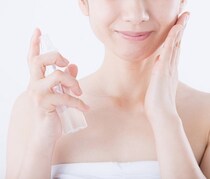 「ハトムギ」がニキビにもたらす効果？お手軽ハトムギコスメで美肌に