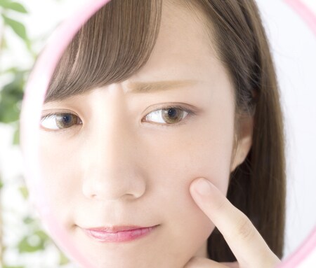 「弱酸性化粧品」の意外な落とし穴！ 正しい使い分け方とは？