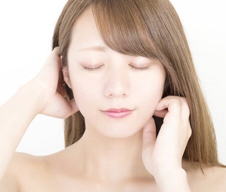 間違えたスキンケアで赤ら顔に…赤ら顔対策とメイクカバー術