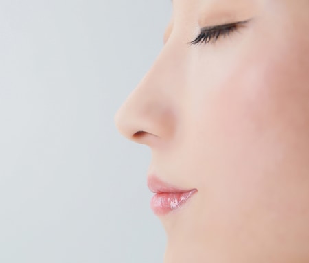 鼻整形にはどんな種類があるの？かかる費用や持続期間について