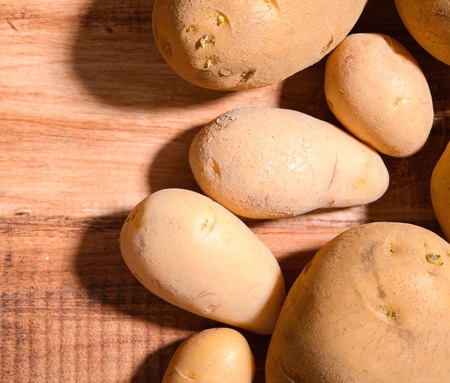 オルチャン女子の間で話題！ じゃがいもパックで色白美肌を作る方法