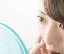 その肌荒れ…！ベッドに潜むダニが原因かも!? 正しい退治法について