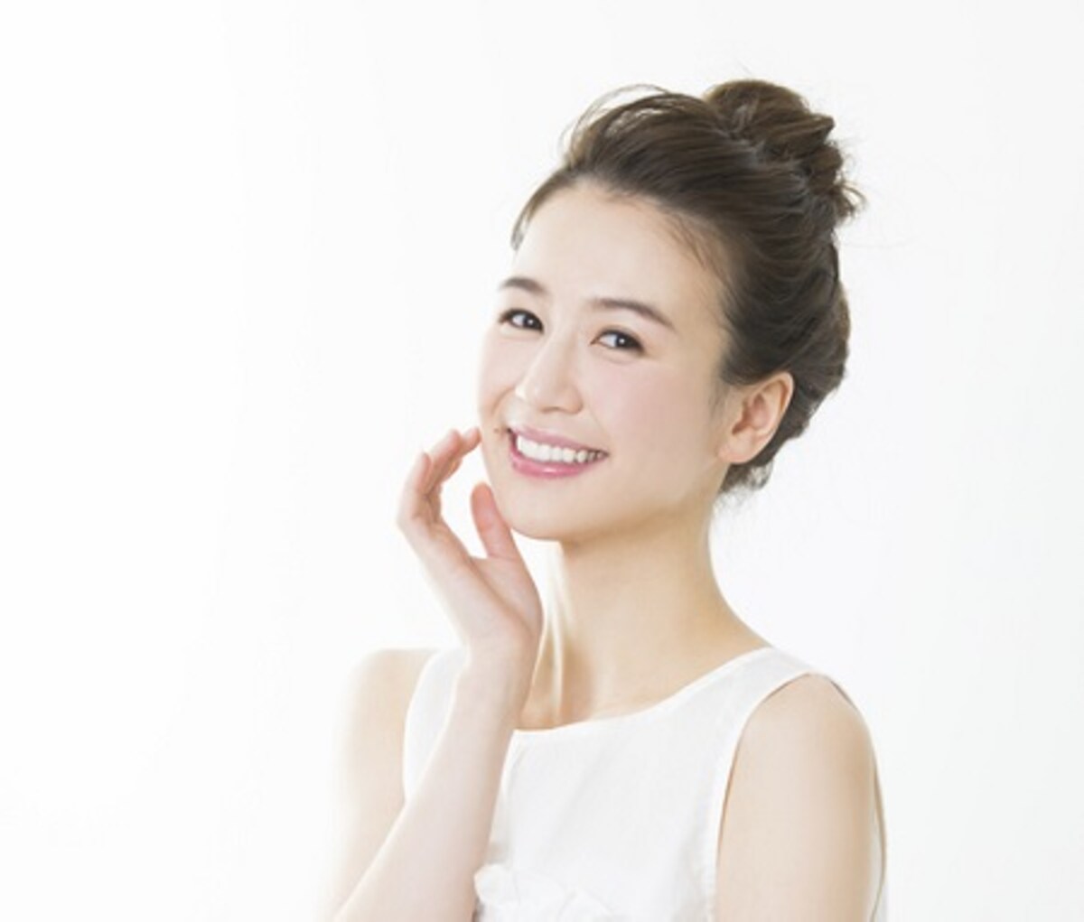 あぶらとり紙、正しく使えてる？コツを掴めばメイク直しの救世主