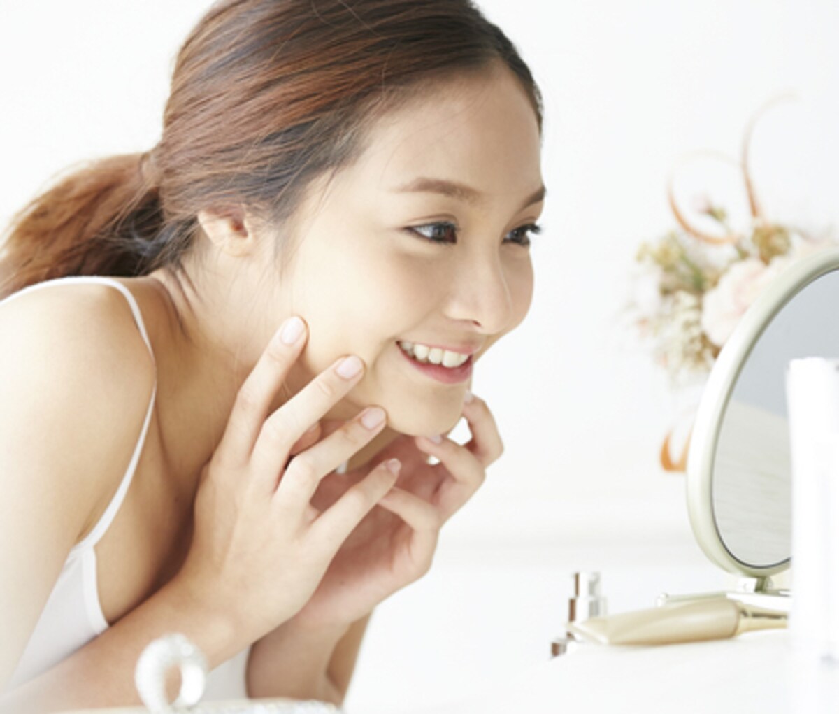 注目の美容成分「フラーレン」とは？期待できる効果・選び方について