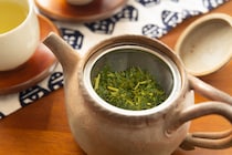 捨てないで！「茶殻」を丸ごと食べて美肌を手に入れよう