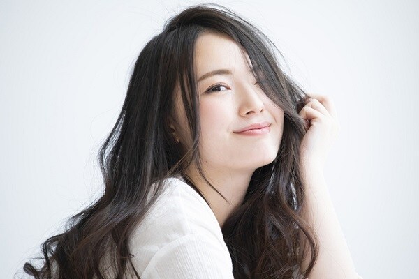 湿気シーズン到来!ジメジメに負けないヘアケア方法!