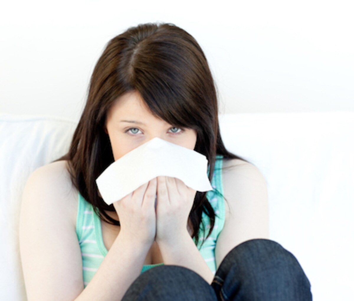 掃除が苦手な人は要注意！ホコリだらけの部屋で過ごす健康への影響