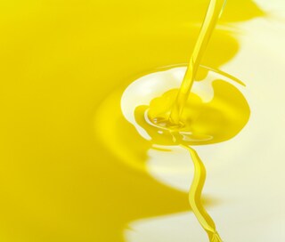 噂のひまし油の美容効果がスゴイ！美肌に美髪！さらに便通改善まで！