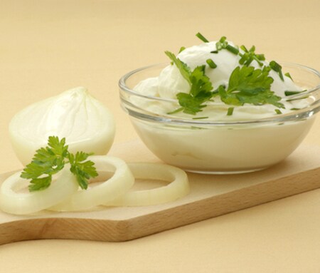 腸活!「玉ねぎヨーグルト」を食べて便秘解消!痩せやすい体へ