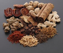 目の下のくま・シワは漢方薬で賢く改善しよう！おすすめの選び方について