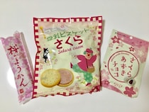 花より団子!?　KALDIのさくら味グルメでお花見気分先取り