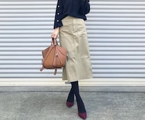 美シルエットでキレイめに着こなせる！　ユニクロのベイカースカート