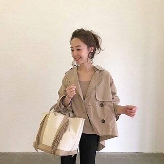 今年は断然ショート丈！　fifthのショートトレンチコートで春コーデ