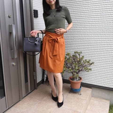 シンプルな中に光るかわいさ! ロペピクニックのスカートコーデ