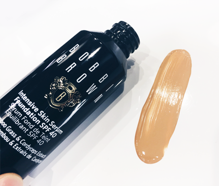 美容液を超える“漢方ファンデ”って何!? 大ヒット中のボビイ ブラウンの名品