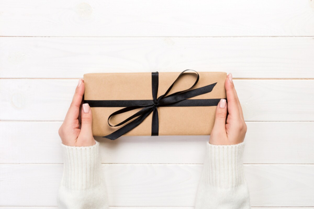 「つまらないものですが……」は厳禁!?　手土産の渡し方マナー