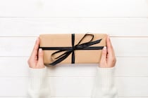 「つまらないものですが……」は厳禁!?　手土産の渡し方マナー