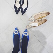 クラシカルで高見え！　GUのデコレーションバックルパンプス