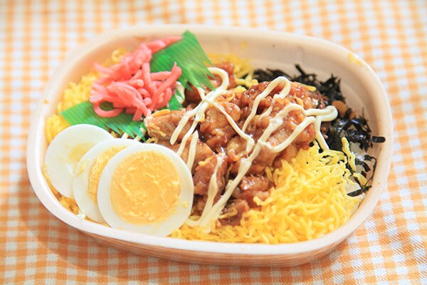 シンプルだけどおいしい!ファミマの「照りマヨチキンごはん」