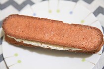 サックサク！ファミマの「クリームサンド」にハマりそう！