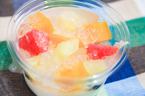 甘酸っぱくてぷるん♪ローソン「大きなフルーツゼリー」が超贅沢！
