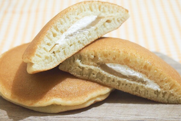 今年もやってきた!ファミマ「バナナを味わうパンケーキ」が待望の復活