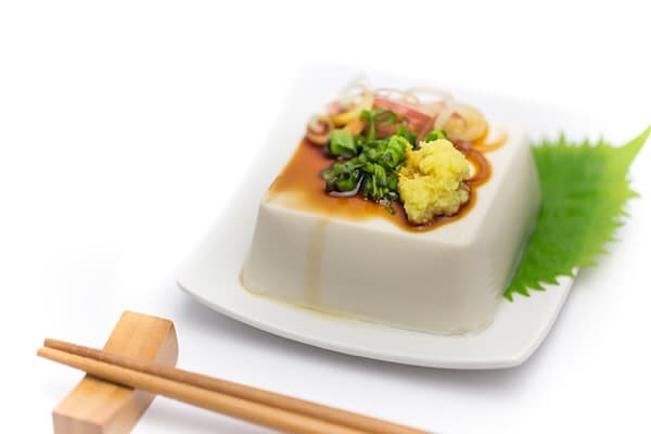 夏バテ対策に最適!「冷奴」の簡単アレンジで栄養アップ