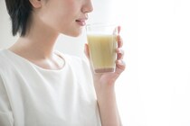 朝のドリンクに何を選ぶ？ 美容にオススメ「朝に飲みたいドリンク」