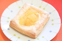 さくさく＆しゃきしゃき…ファミマの数量限定アップルパイとは？