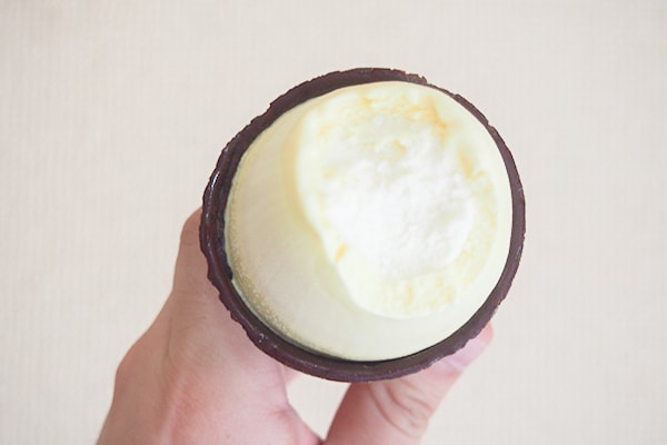 シリーズNo.1の声も!ローソン「ワッフルコーン」新作はバナナ