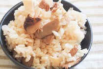松茸が450円!? 無印「松茸と鶏肉のごはん」が簡単・便利・美味！