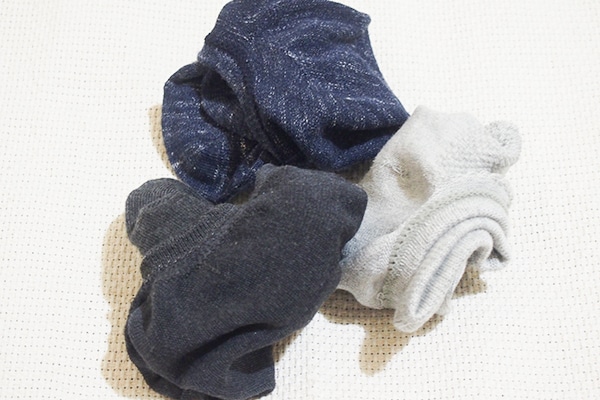 小さなイライラを解消!キャンドゥの「ソックスハンガー」が地味に便利!