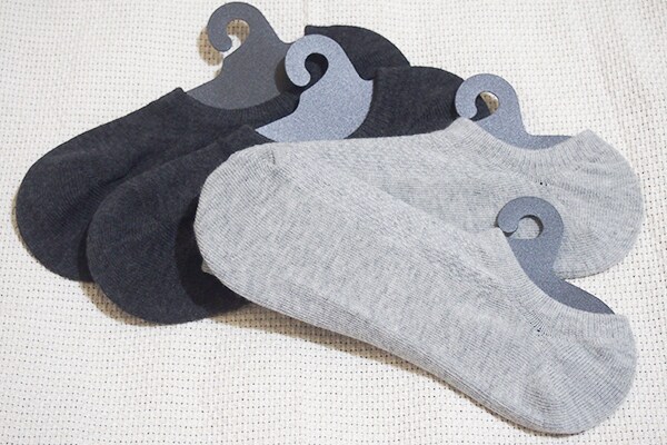 小さなイライラを解消!キャンドゥの「ソックスハンガー」が地味に便利!