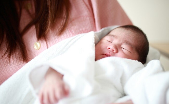 え⋯今その話? 出産直後、義母からの予想もしない言葉に絶句【体験談】