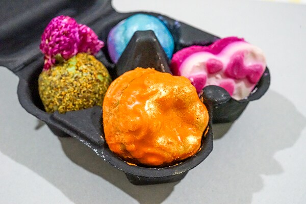 500円以下でも購入できる！LUSHの激かわバスオイルとは？