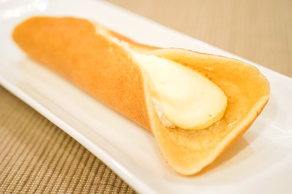 セブンスイーツ「スティックどら チーズクリーム＆練乳クリーム」は濃厚だけどさっぱり系！