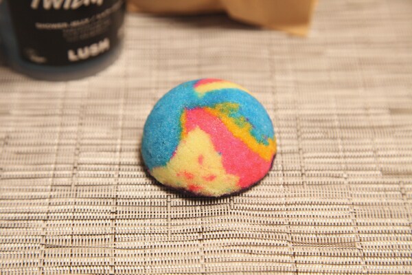 美味しい香りでお腹がすくかも？LUSHのボディスクラブは匂いがポイント！