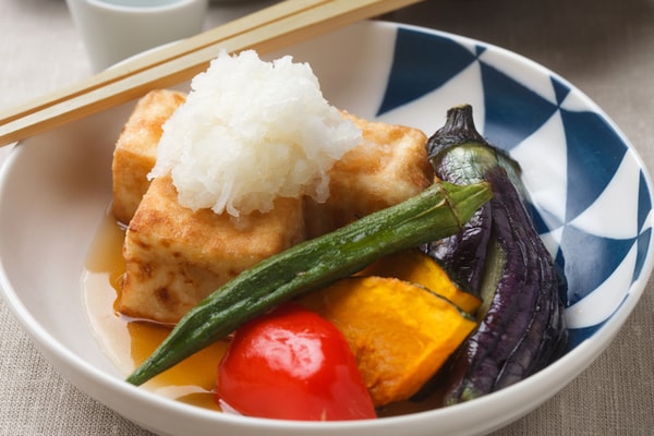 長寿食品として大注目!「沖縄豆腐」の驚くべき効能とは