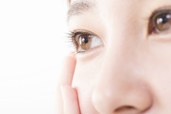 顔の産毛を処理する適切な頻度は? 上手な処理方法についてご紹介