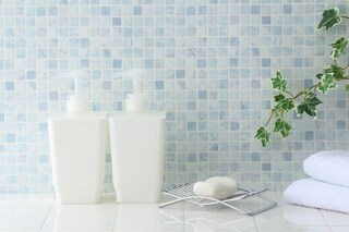 話題のノンシリコンシャンプーは本当に髪にいいの?! シリコンとの違いは？