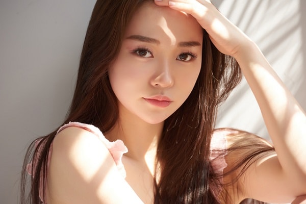 クッションファンデとハイライトで時短なのに超ツヤピカ肌に!