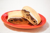 あの人気スイーツ再来？「生チョコもちもちクレープ」にハマりそう！