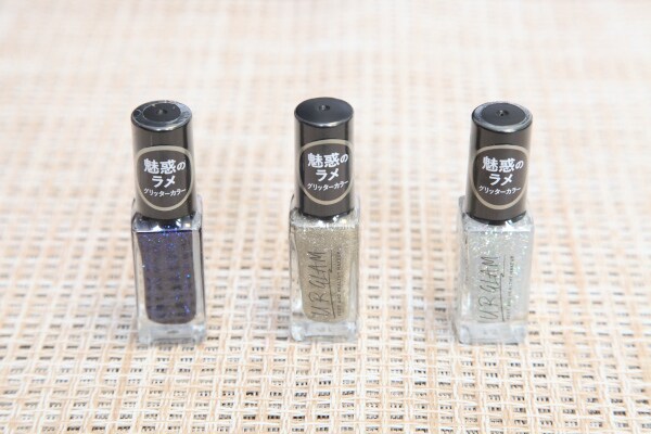 ダイソーのマニキュアがすごすぎる!たっぷりラメでキラかわいい!