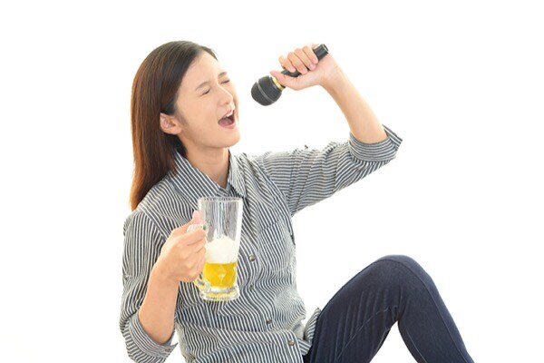 秋の味覚「柿」が二日酔いに効果的⁈ そのワケとは