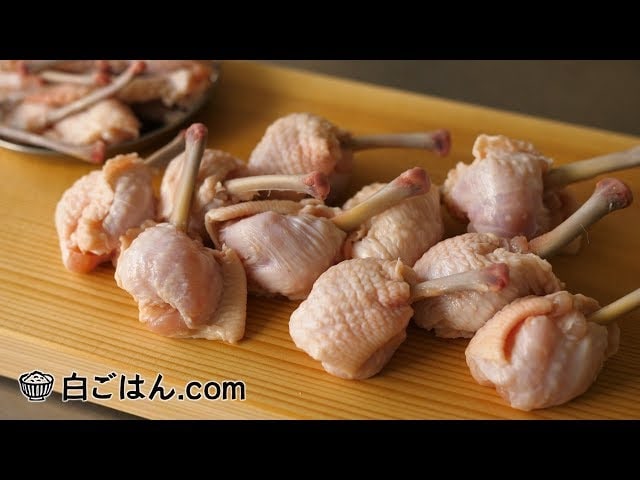 【動画】思ったより簡単だった！手羽先をチューリップに変身させる術！唐揚げにどうぞ！