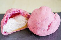 濃厚な焼きいもクリームがシューの中にたっぷり！セブン新作スイーツが超絶ウマイ！